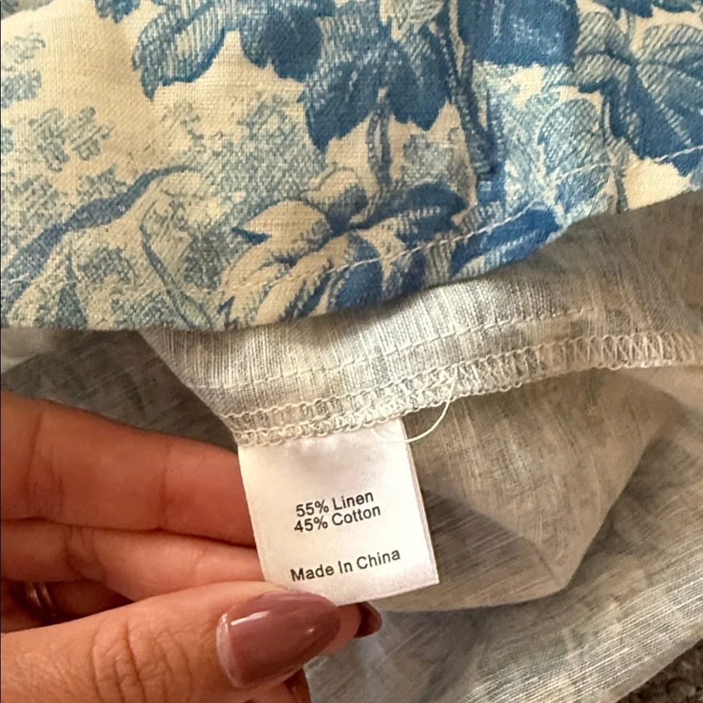 Tuckernuck Misty Blue Toile Tegan Popover - Picture 6 of 6